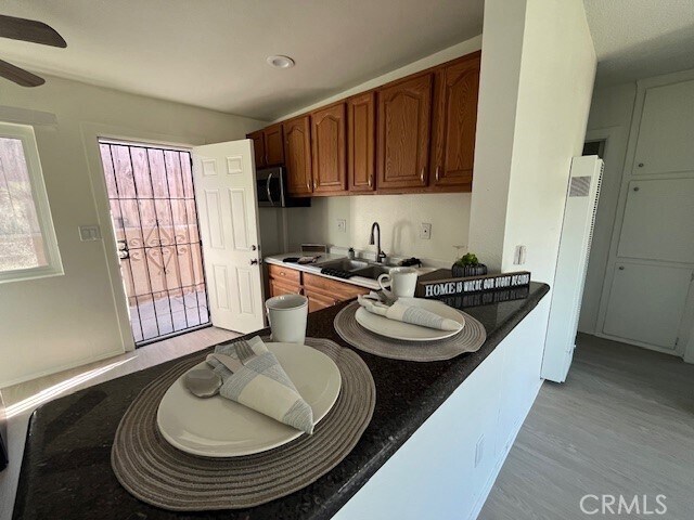 Building Photo - 37067 Bankside Dr