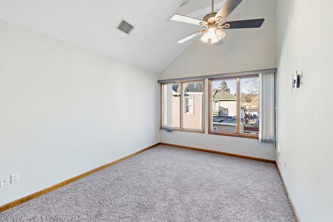Bedroom 2 - 14 Plymouth Ave