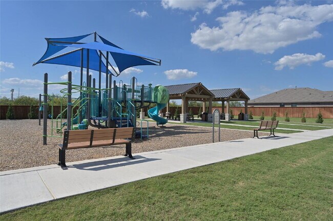 Building Photo - New 4BR/2BA in Fort Worth’s Pioneer Point ...