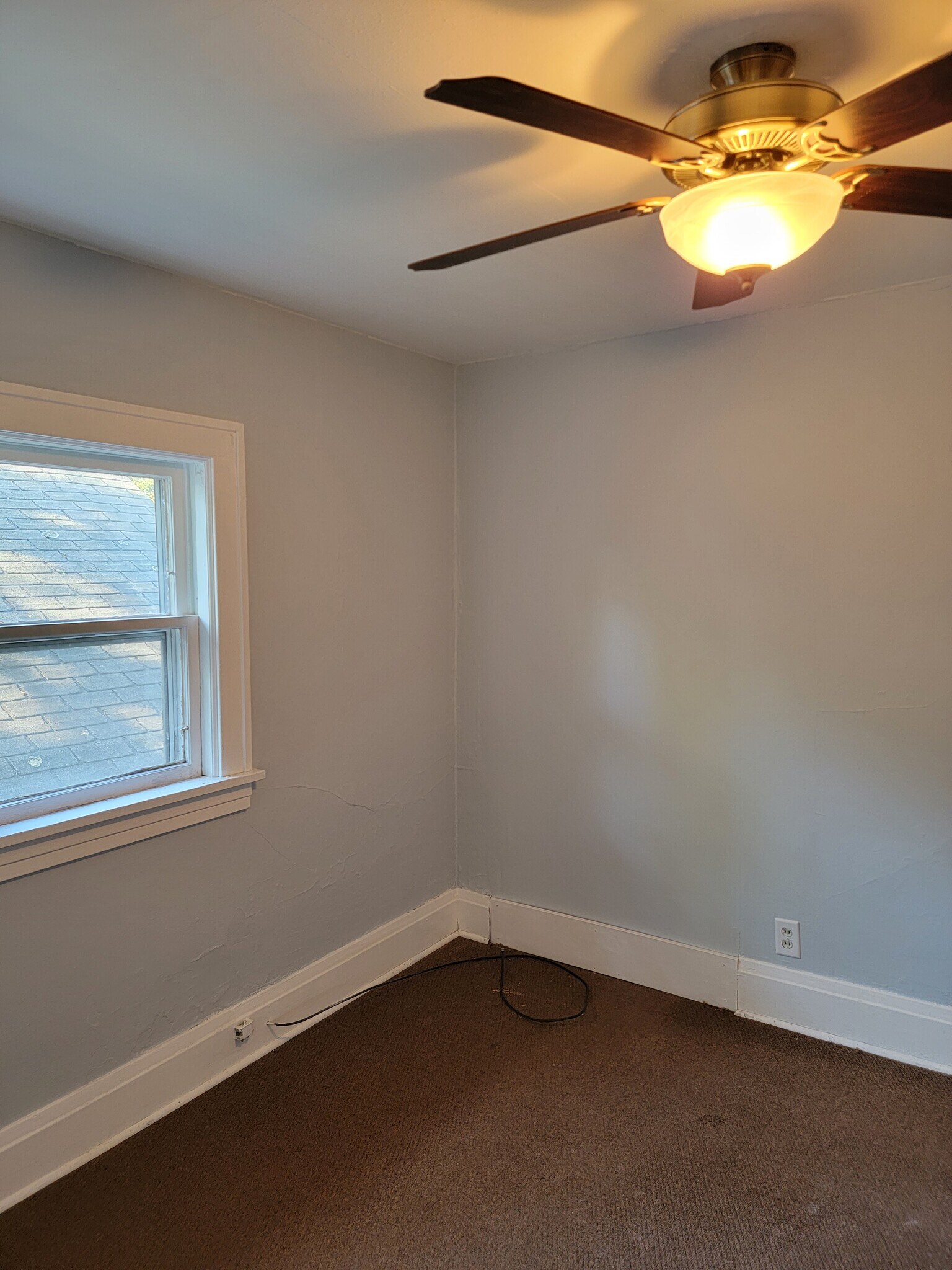 Main Bedroom - 117 2nd St N