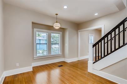 Building Photo - Renovated 4 bedroom, historic home close to downtown!