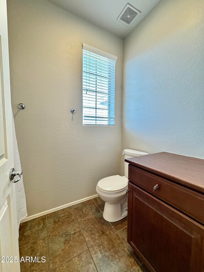 Building Photo - 4521 W Paseo Way