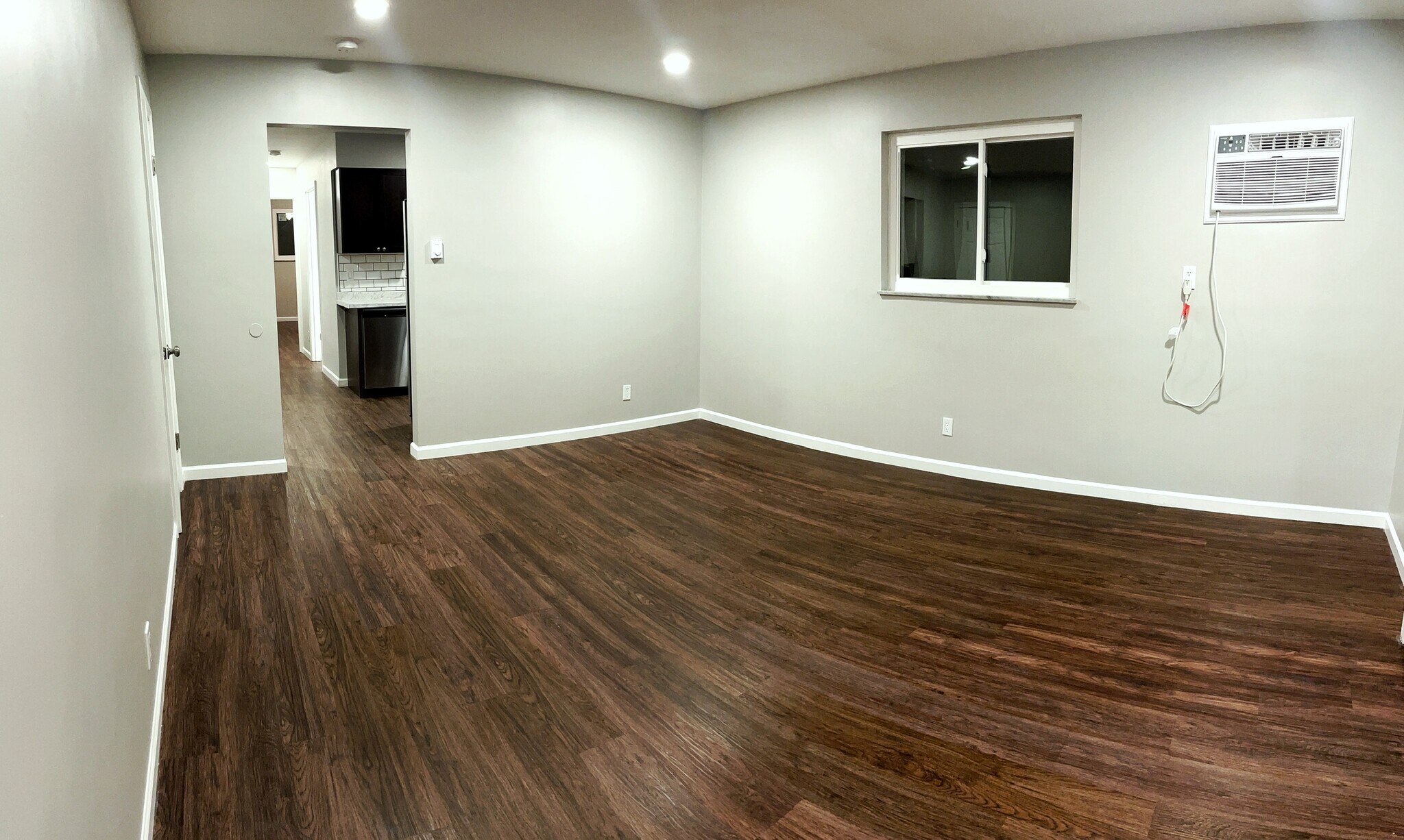 Living Room - 3415 McFarlan Rd
