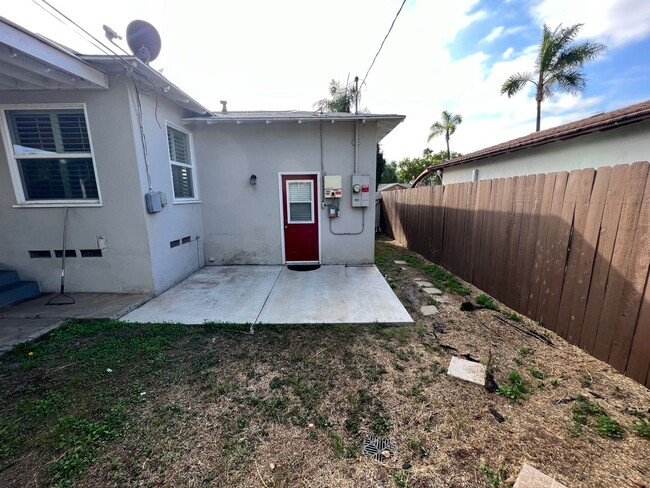 Building Photo - $3,300 - 3 Bed / 1 Bath Home in La Mesa