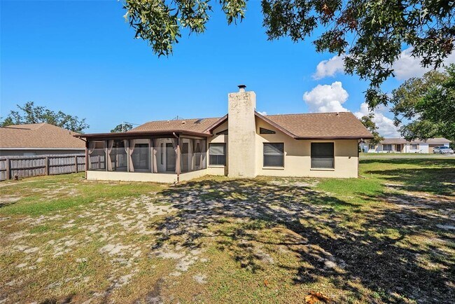 Building Photo - 241 Dartmouth Ave