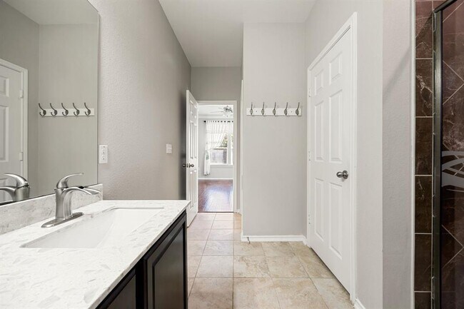 Building Photo - 1517 Gautami Dr