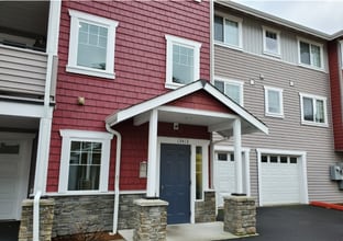 Building Photo - 13413 97th Ave E