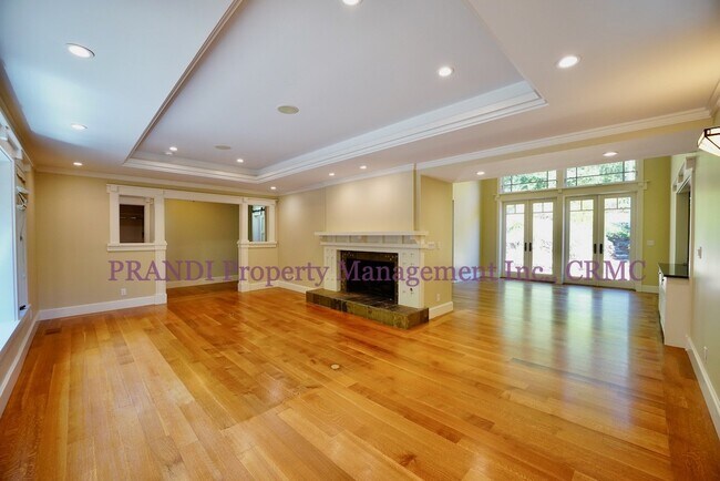 Building Photo - "COMING SOON" Impeccable Quality In This G...