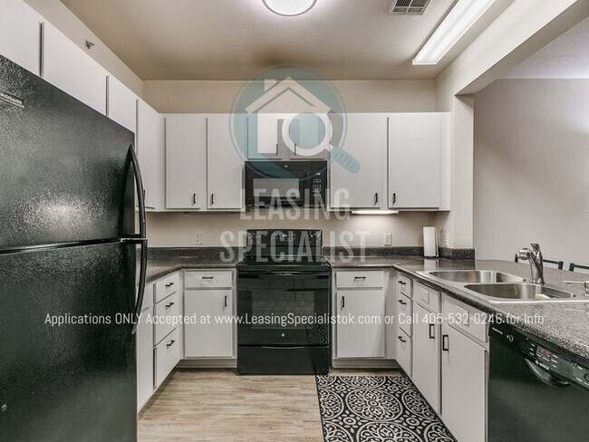 Building Photo - HALF OFF 1ST MONTHS RENT MOVE - IN SPECIAL...