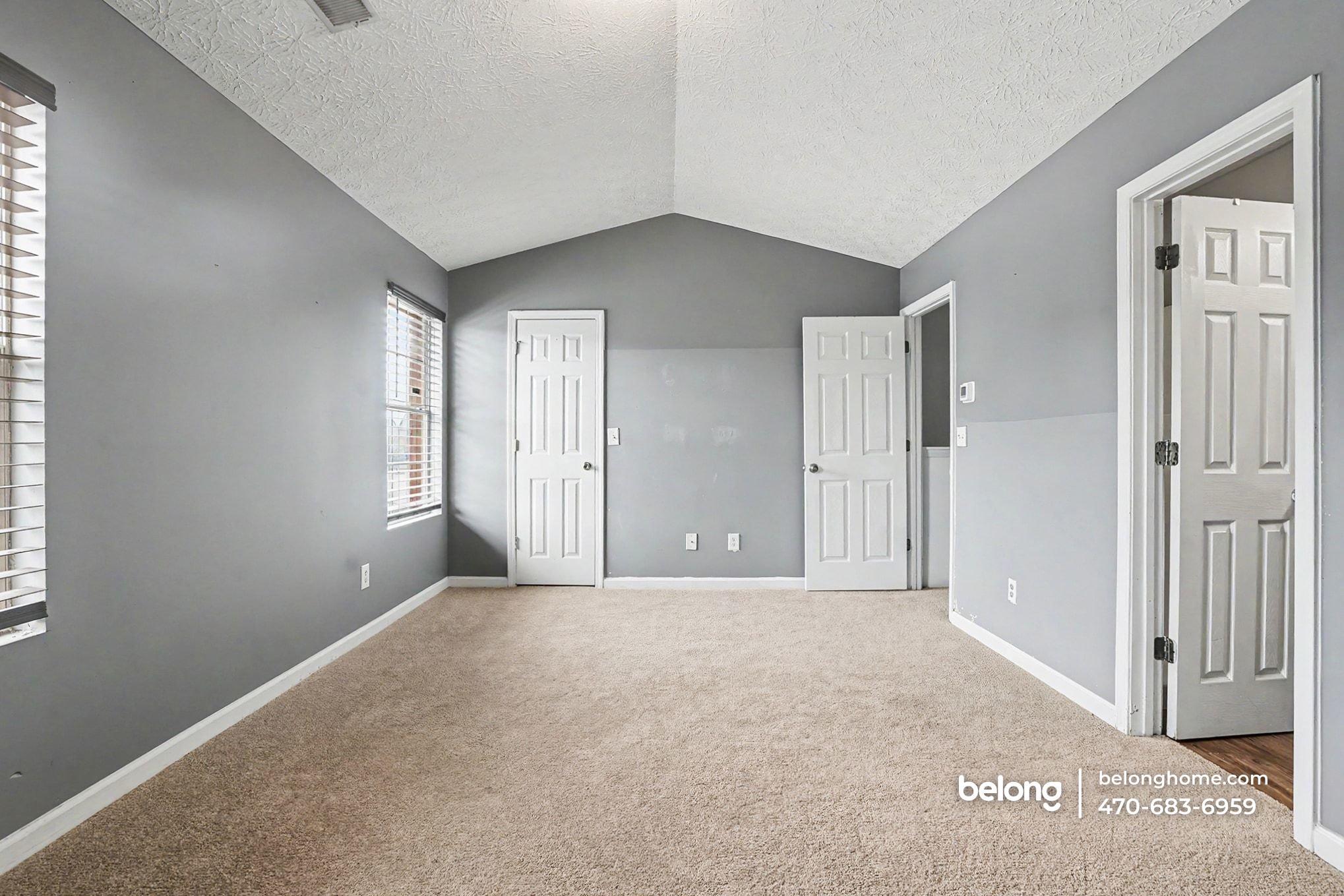 Building Photo - 5599 Windfall Ln
