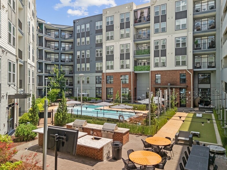 Resort-style Swimming Pool and Poolside Lounge and Grilling Areas - Bexley Powers Ferry