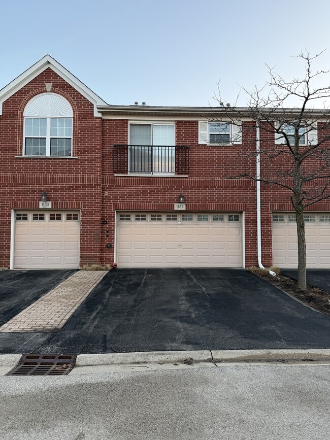 Building Photo - 1137 Brent Rd