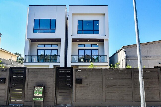 Building Photo - 4709 Gibson St