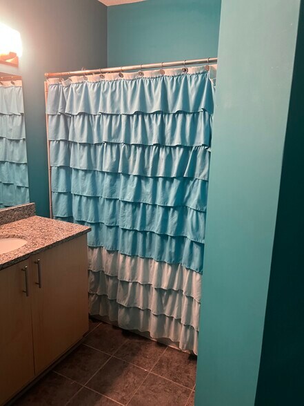 Building Photo - 390 17th St NW