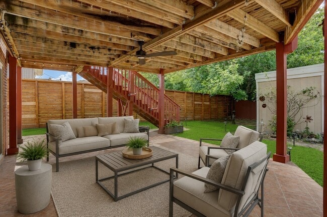 Building Photo - 3617 Murworth Dr