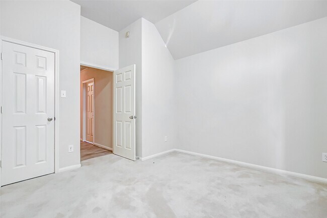 Building Photo - 12619 Colony Hill Ln