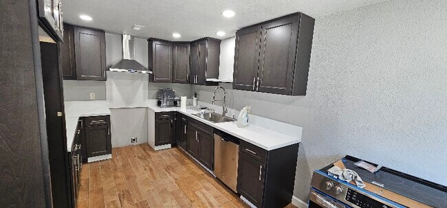 Building Photo - 2540 Antoine Ct