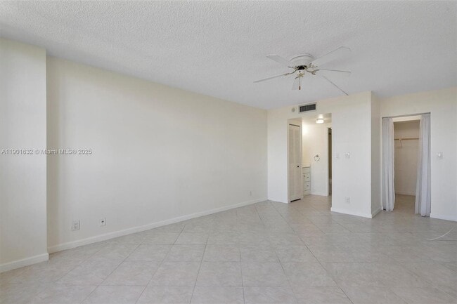 Building Photo - 600 Three Islands Boulevard