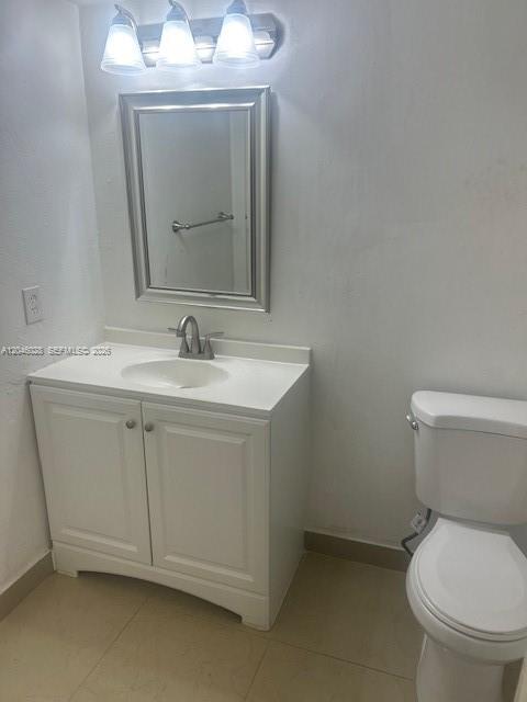 Building Photo - 10395 N Kendall Dr