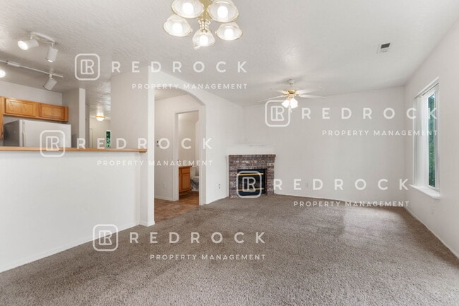 Building Photo - 4838 N Orchid Ln