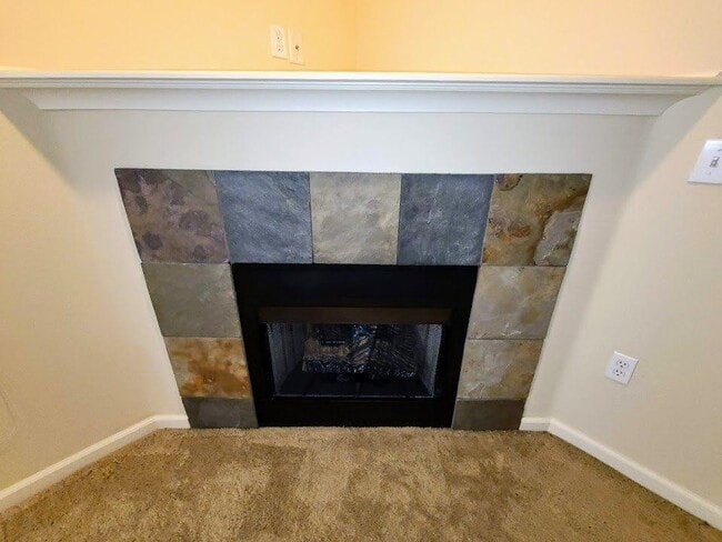 Building Photo - 6298 SW Grand Oaks Dr