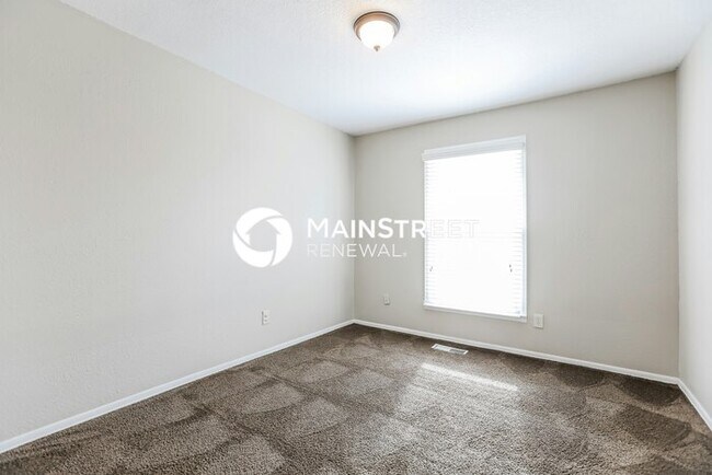 Building Photo - 3 Bedroom Pet-Friendly Home in Belton, MO with Main Street Renewal