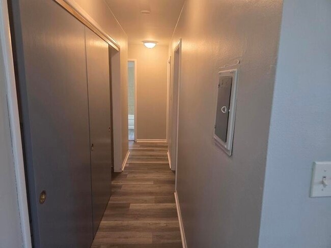 Building Photo - 2826 S Pennsylvania St