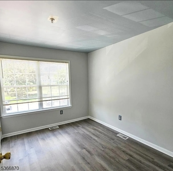 Building Photo - 906 Rhoads Dr