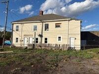 Building Photo - 255 S 5th St