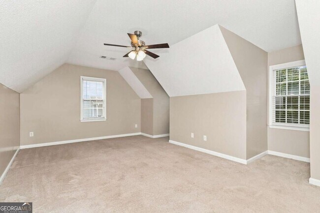 Building Photo - 318 Magnolia Dr