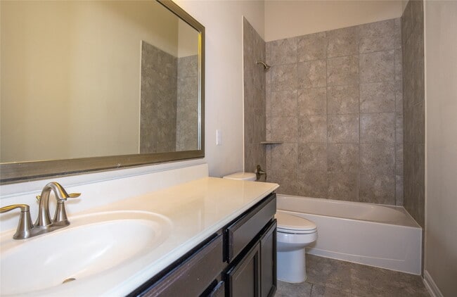 Building Photo - 311 Lockridge Hill Ln