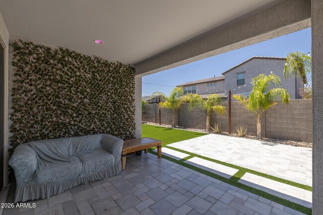Building Photo - 9756 E Seismic Ave