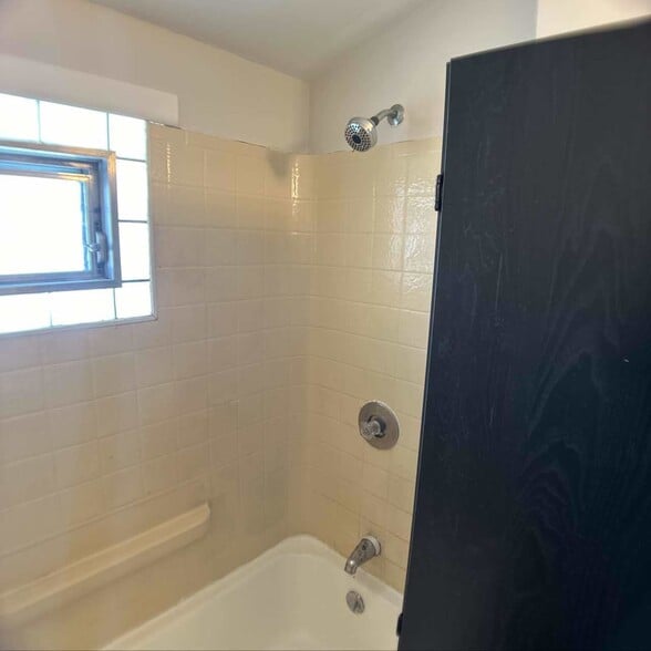 Building Photo - 169 S 64th St