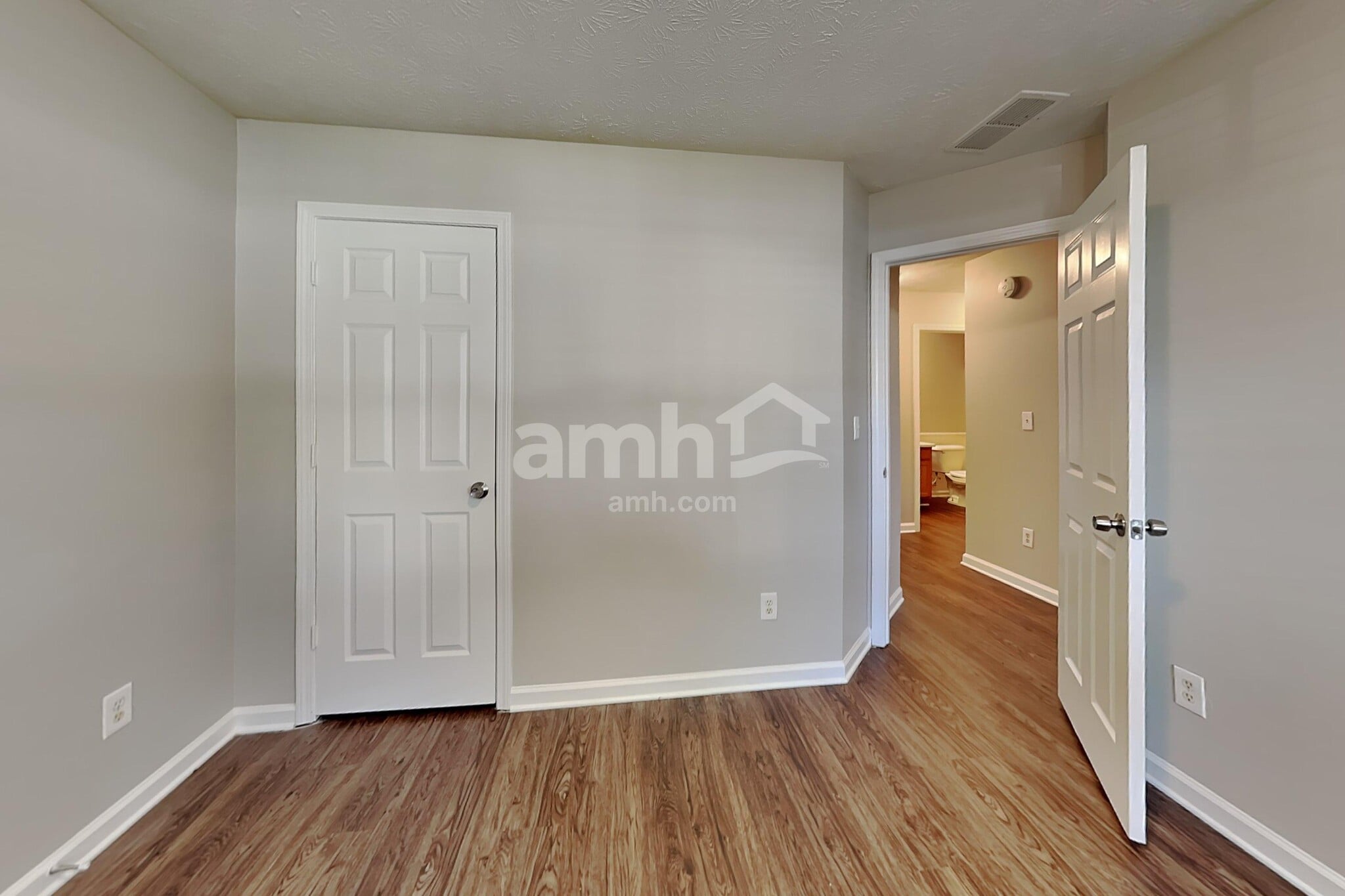Building Photo - 1225 Stephens Pond View
