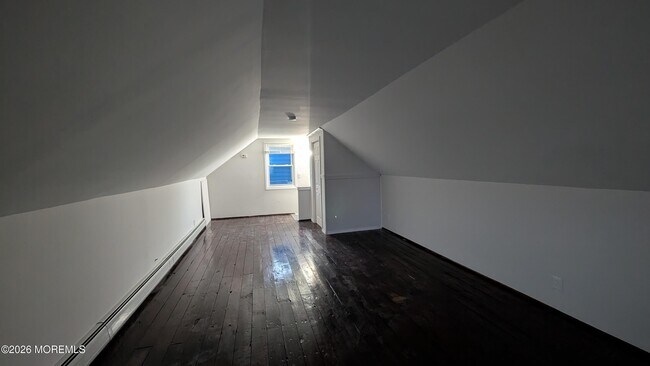 Building Photo - 21 Campview Ave