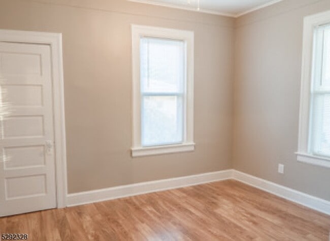 Building Photo - 1410 Hussa St