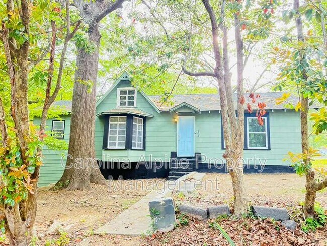 Building Photo - 102 Plum Tree Ln
