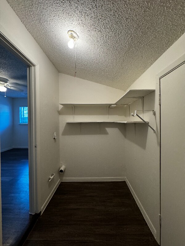 Building Photo - 313 Flournoy Dr