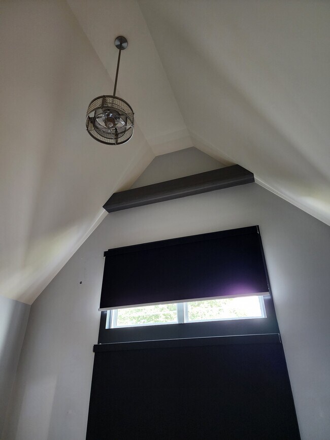 Bedroom - 16271 E 82nd St N