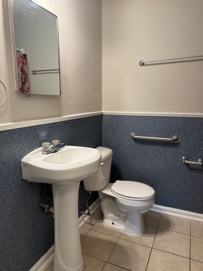 Building Photo - Wonderful Ranch Home In Raleigh, Available...