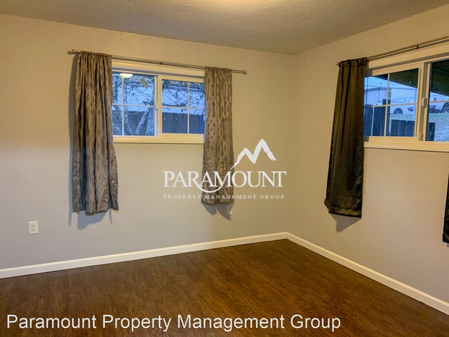 Building Photo - 2 br, 1 bath House - 3407 Heider Drive NE