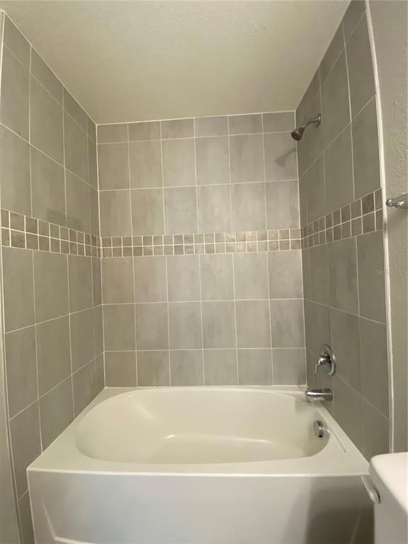 Building Photo - 217 Cascara Ln