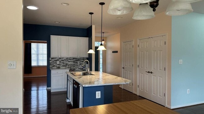 Building Photo - 148 Woodhaven Dr