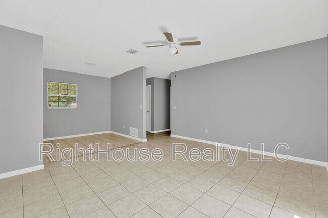 Building Photo - 3705 Rundo Dr