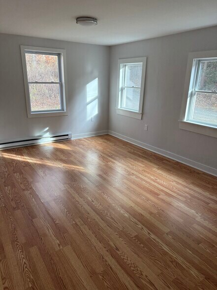 Building Photo - 146 Mormon Hollow Rd