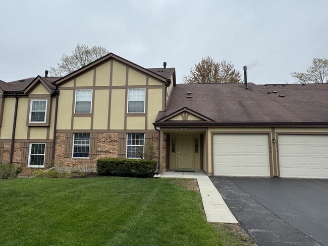 Primary Photo - 1071 Auburn Ln