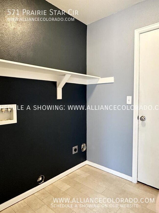 Building Photo - 571 Prairie Star Cir