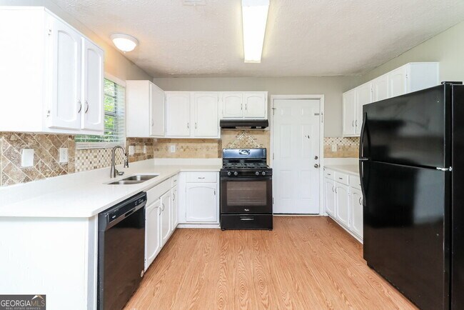 Building Photo - 1630 Carrie Spring