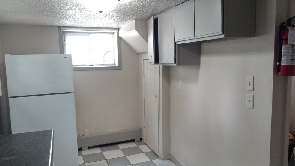Building Photo - 1629 2nd Ave S