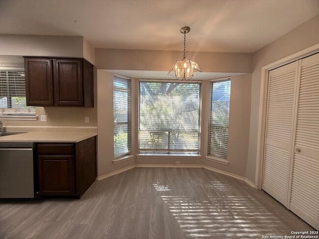 Building Photo - 14927 River Wind